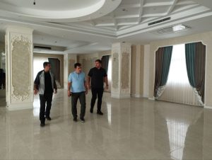 ساختمان-ورزش-شهرداری-تبریز-به-بهرهبر