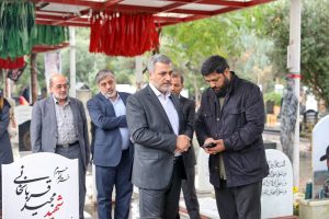 حضور معاون خدمات شهری و محیط زیست شهرداری تهران در گلزار شهدای بهشت زهرا(س)