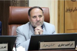 مدارس فرسوده هسته مرکزی شهر را در توافق با شهرداری می‌توان نوسازی کرد