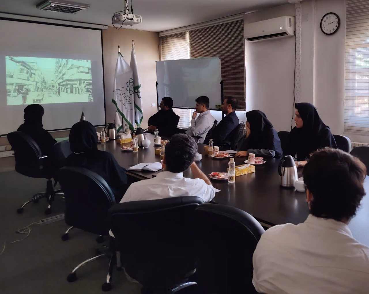 راهکارهای علمی برای ارتقای فضاهای شهری و مدیریت منابع آب تهران در نشست «رواق پژوهش»