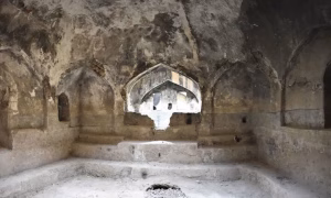 احیای حمام تاریخی عزت