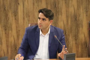 تبدیل ‌سنندج باید به مرکز شکوفایی هنر و فرهنگ