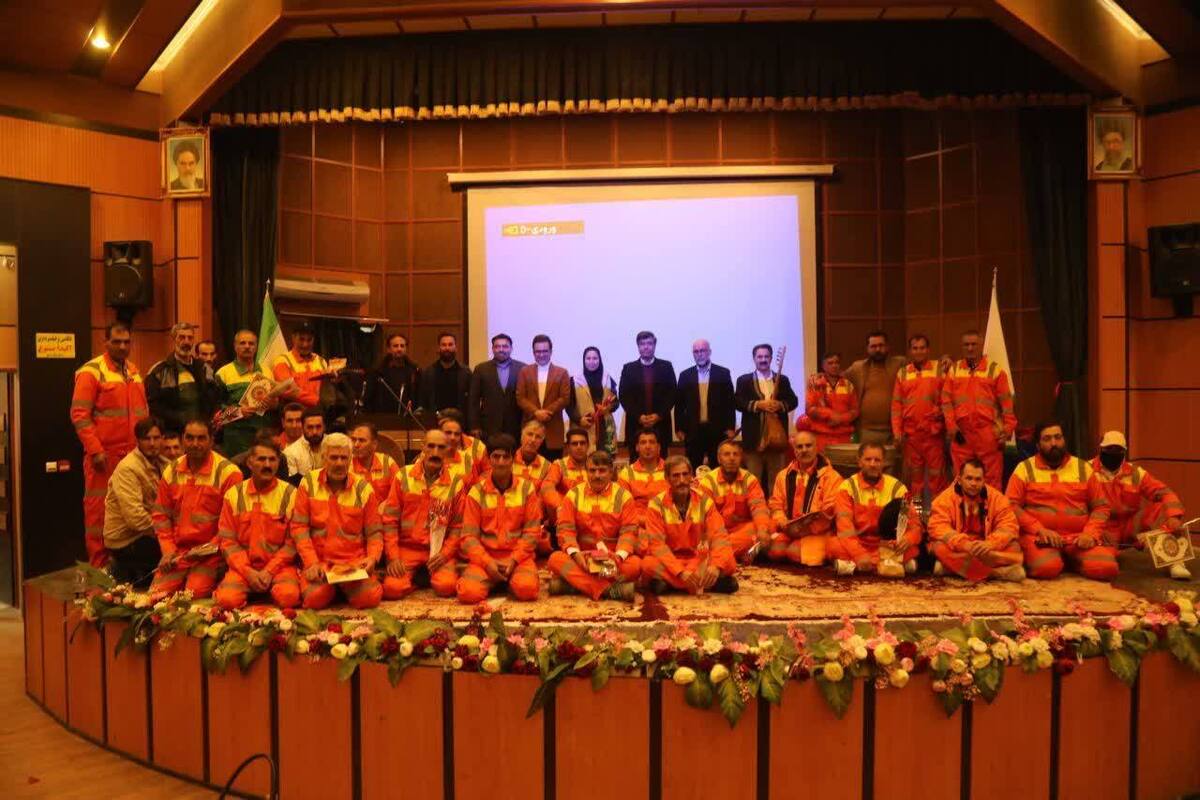 پاکبانان و سبزبانان شهرداری آبیک تجلیل شدند