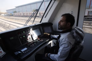 ۲ رام قطار ملی وارد چرخه سرویس‌دهی مترو تهران شد