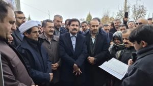 عبدالکریم حسین‌زاده، معاون رئیس‌جمهور در امور توسعه روستایی و مناطق محروم کشور در جریان سفر خود به استان آذربایجان غربی مدرسه سه کلاسه  و  هنرستان خیرساز در روستای ارمنی‌بلاغی را افتتاح کرد.