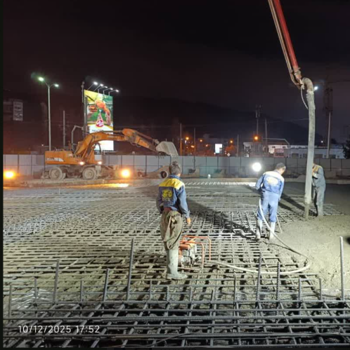 تداوم بازسازی پل شاهد شیراز در سرمای زمستان