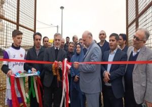 افتتاح زمین چمن مصنوعی اورین در مسیر توسعه فضاهای ورزشی بهارستان
