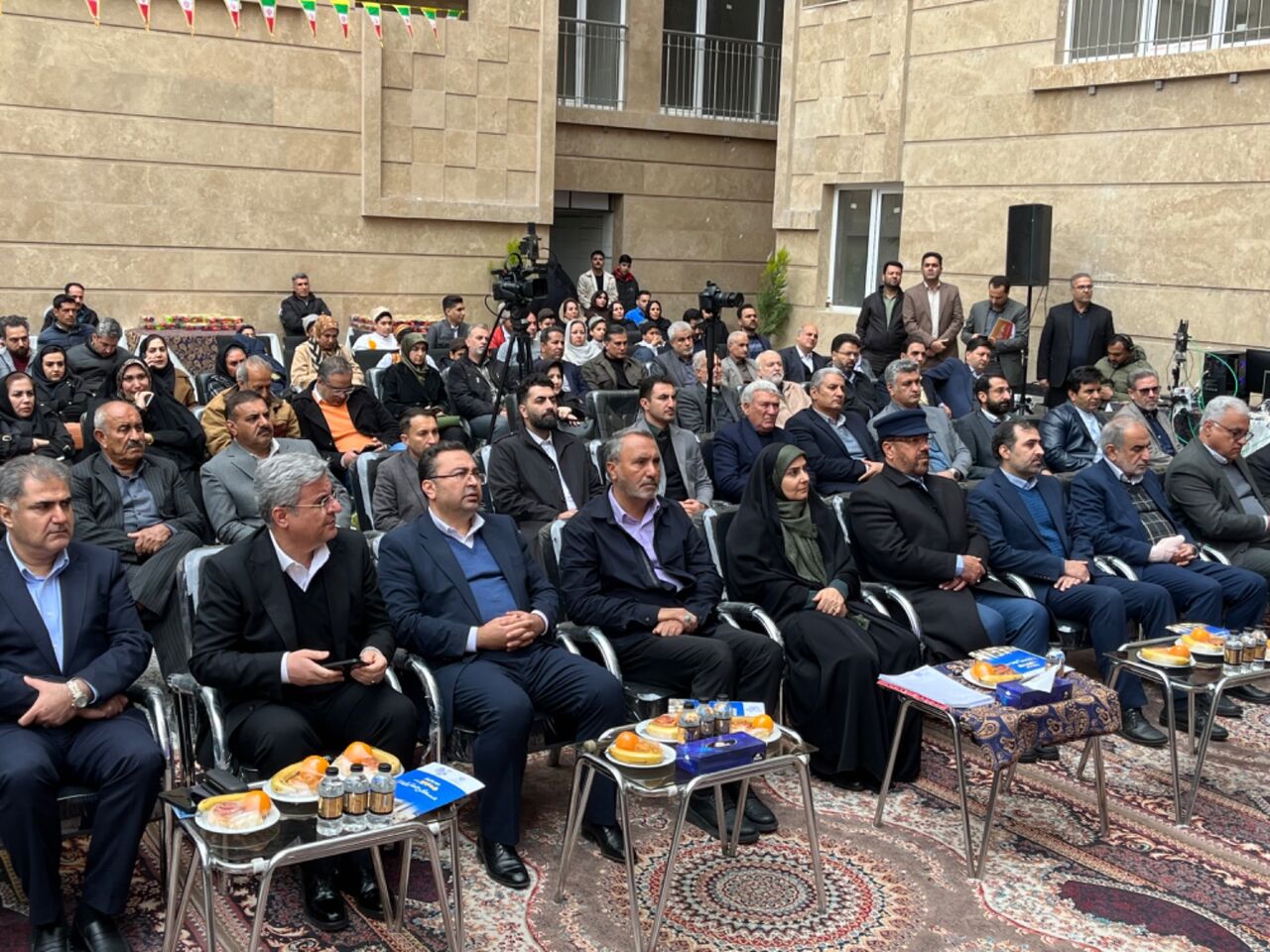 بهره‌برداری از مسکن حمایتی فارس با حضور وزیر راه و شهرسازی