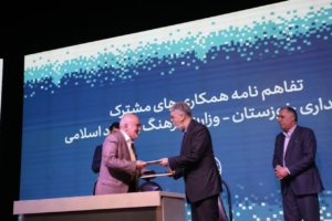 امضای تفاهم‌نامه فرهنگی خوزستان با اعتبار ۲۵۰۰ میلیارد ریال برای حمایت از هنرمندان و بازسازی موزه اهواز