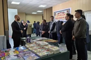 نمایشگاه بزرگ کتاب بندر امام حسن تا پایان هفته میزبان علاقه‌مندان است