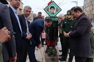 مناسبت فرا رسیدن دهه مبارک فجر انقلاب اسلامی و در راستای ترویج فرهنگ ایثار و شهادت، آیین بهره‌برداری از المان و تمثال شهدای والامقام شهر فامنین