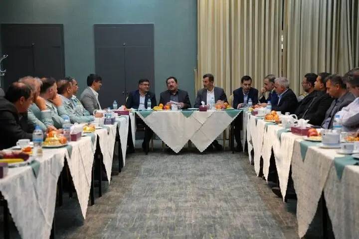 بازسازی صنایع آسیب ‌دیده در چهارمحال و بختیاری در اولویت است