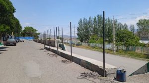 نصب-حفاظ-ایمنی-در-دیوار-جنوبی-پارک
