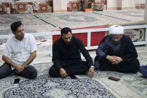 نشست-شهردار-محمدیه-با-معتمدین-در-مسجد