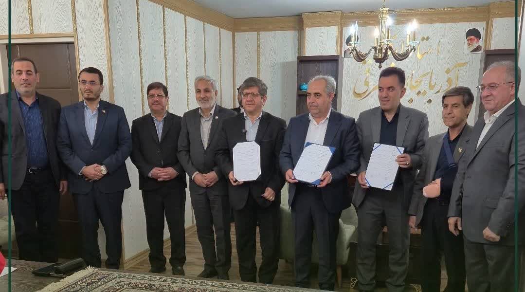 امضای تفاهم نامه قطار تبریز به شهرستان آذرشهر